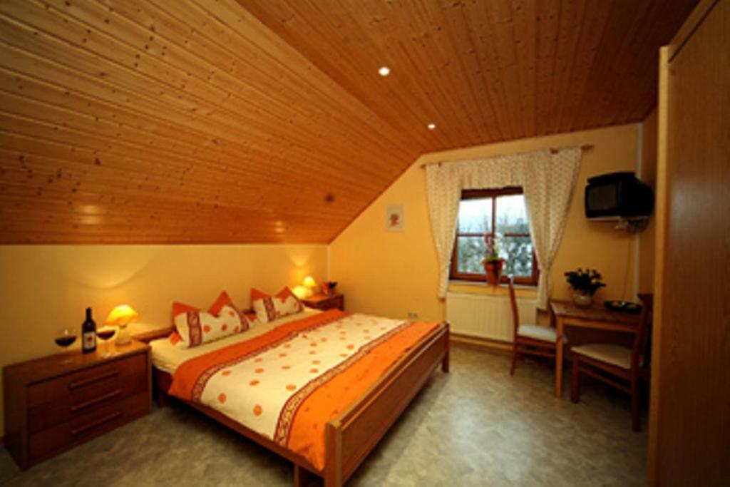 Hotel Weingut Berweiler Klusserath Esterno foto