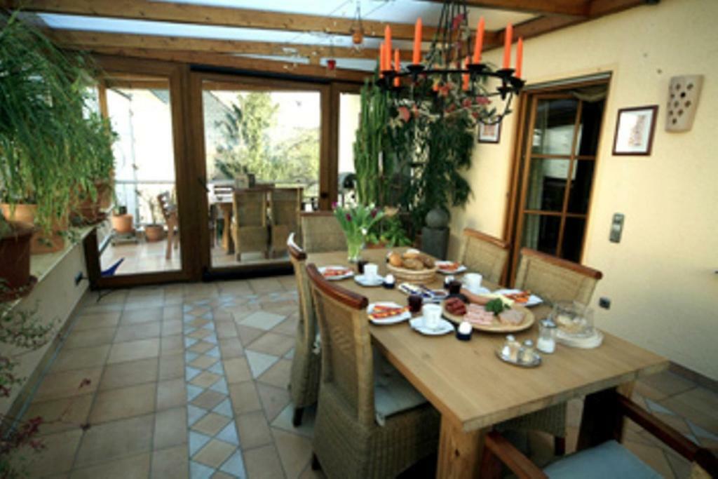 Hotel Weingut Berweiler Klusserath Esterno foto
