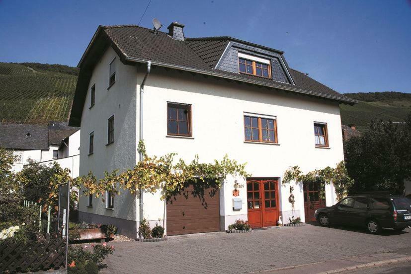 Hotel Weingut Berweiler Klusserath Esterno foto